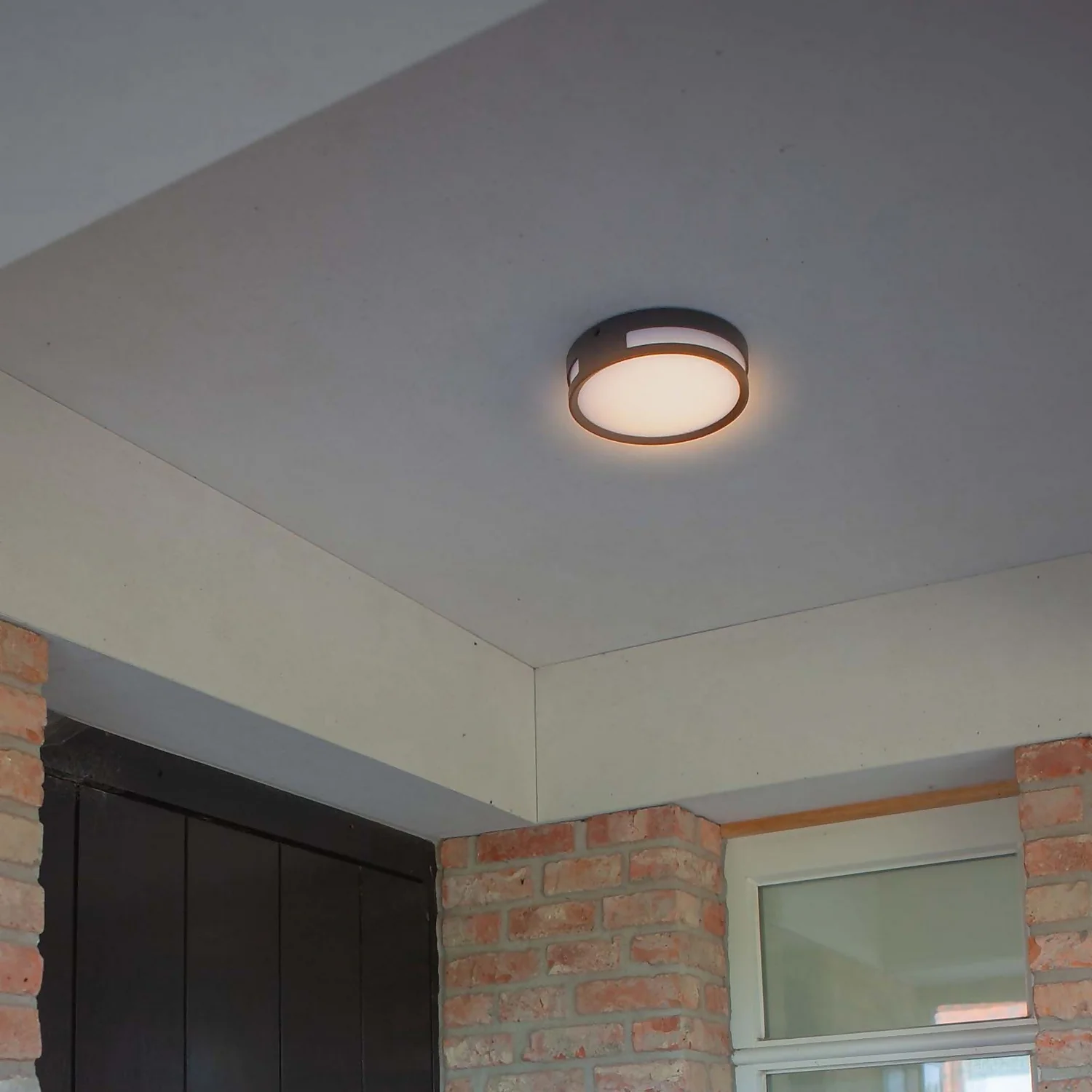 Lutec Rola LED Outdoor Bulkhead Light - Anthracite 6 Lutec Rola LED Outdoor Bulkhead Light - Anthracite - Image 4