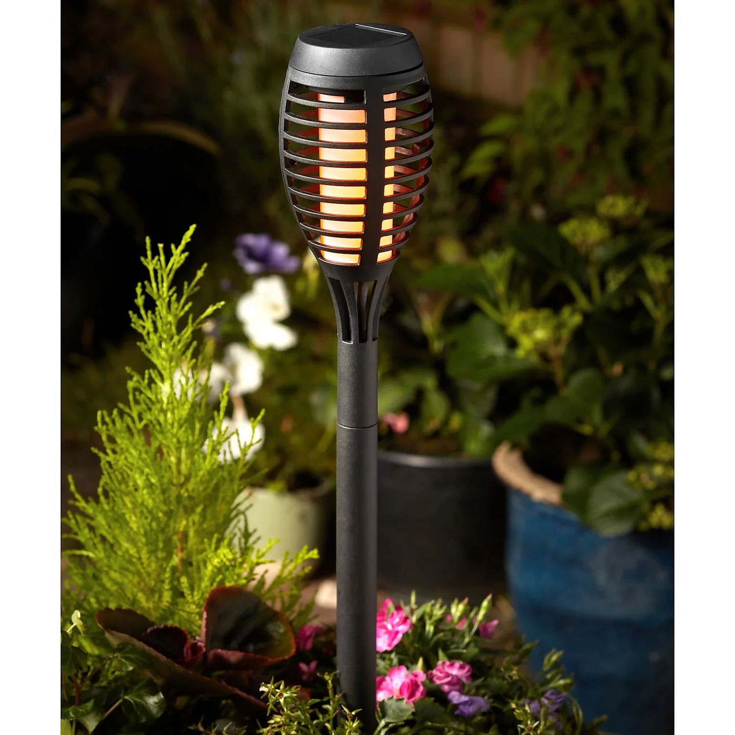 Party Flame Effect Solar Garden Torch - 4 Pack 5 Party Flame Effect Solar Garden Torch - 4 Pack - Image 3